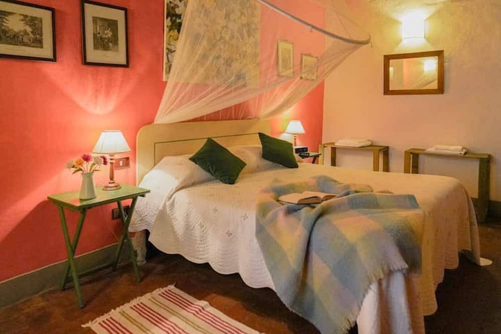 Beautiful Tuscan home between Florence & Siena in San Casciano in Val di Pesa, Firenze province