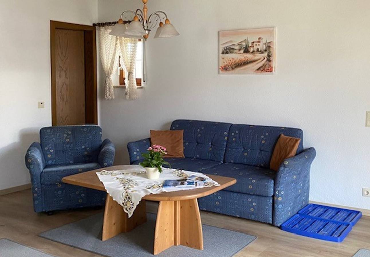 Ganze Ferienwohnung, Ferienwohnung Deininger inkl. Chiemgaukarte - Ferienwohnung 1 40qm, Balk., Kochni., Wohnzimmer, 1 Wohnschlafz., max 2 P. in Ruhpolding, Bayerische Alpen