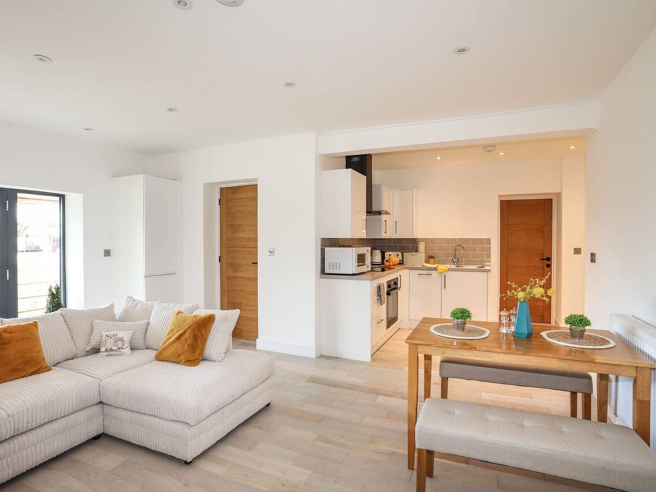 Entire apartment, Bryn Min Manton Bach in Caernarfon, Gwynedd