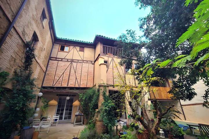 Ferienhaus für 8 Personen, mit Balkon und Pool sowie Garten - 1