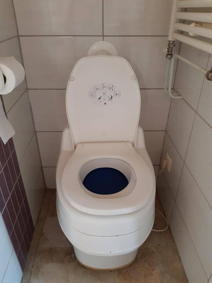 Location de vacances pour 7 personnes, avec terrasse ainsi que jardin et vue à Varen - 2