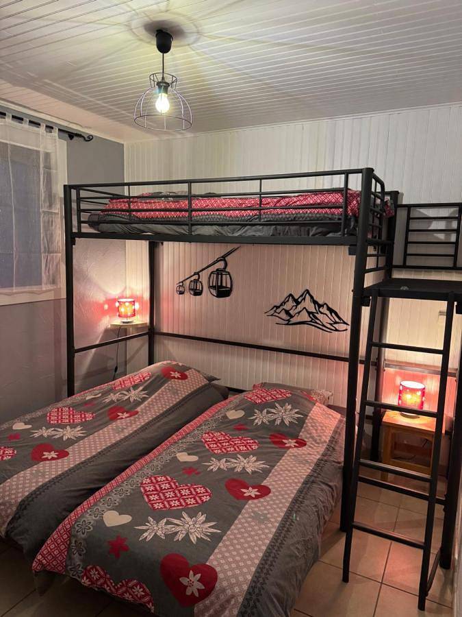 Gîte pour 6 personnes, avec balcon, animaux acceptés dans Patinoire Orcieres Merlette - 2