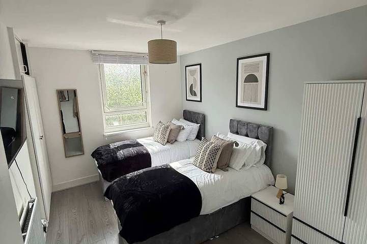 Appartement entier, Stylish 1-Bed Apartment near Guildford Station in Shalford, Guildford