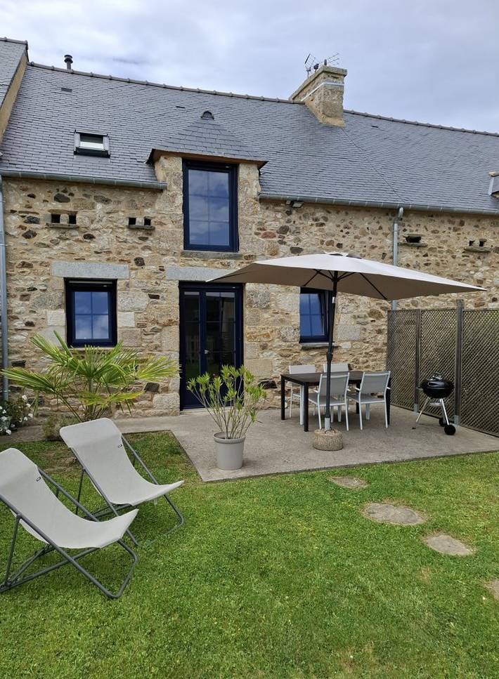 Gîte pour 4 personnes, avec terrasse et jardin - 1