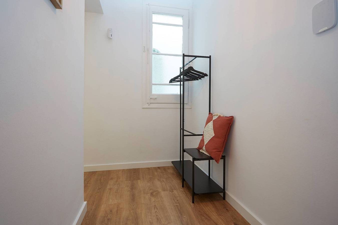 Apartamento entero, 61Par1014- Magnifico piso decorado en Paralel in Centro Barcelona, Barcelona