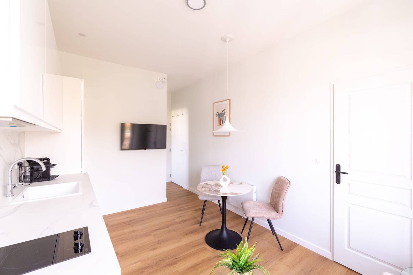 Appartement entier, Pessac : T2 Confortable Proche Aéroport & Campus in Pessac, Région de Bordeaux