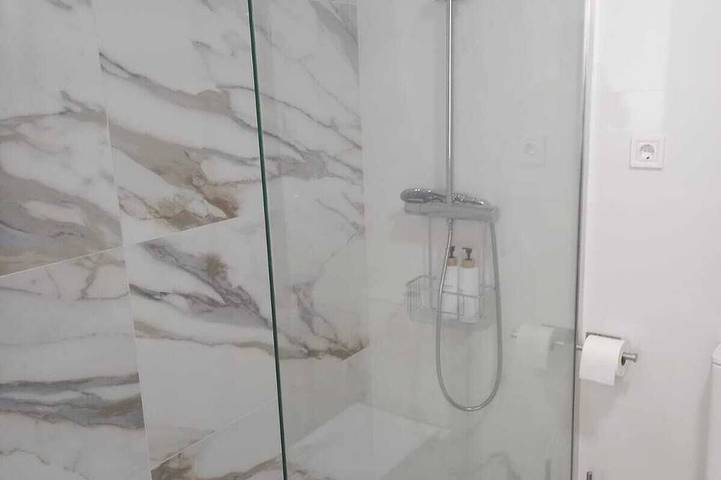 Entire apartment, Vaniria-Marzan Apartment New in Foz, A Mariña Lucense