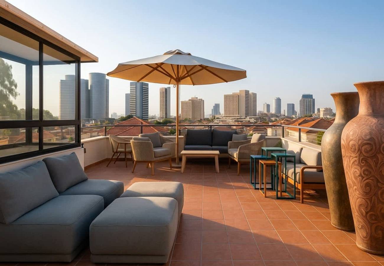 Entire apartment, New  Neve Tzedek Apt w  Rooftop  in Tel Aviv, Tel Aviv District
