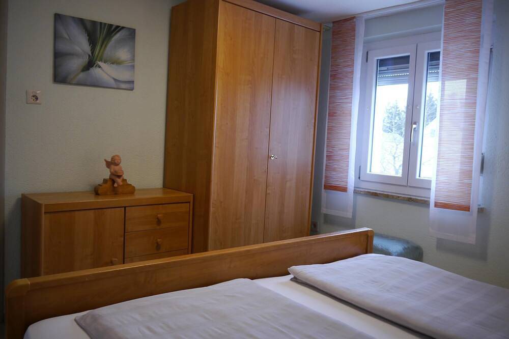 Ganze Wohnung, Ferienwohnung 56qm im Dachgeschoss in Moosbach, Naturpark Nördlicher Oberpfälzer Wald