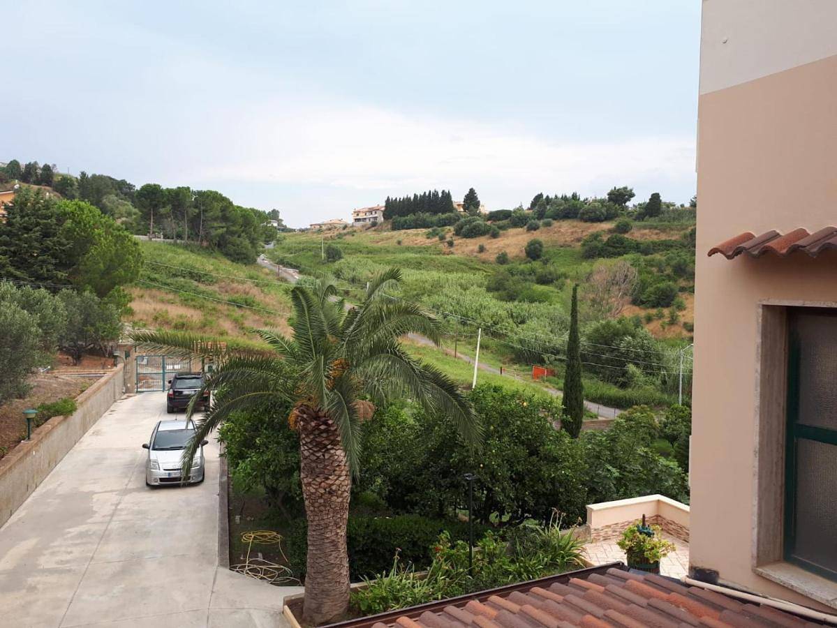 La collina dei poeti Rosa Spina in Catanzaro Lido, Catanzaro