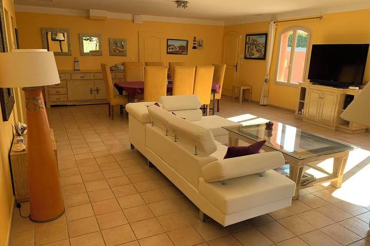 Ferienhaus für 8 Personen, mit Terrasse und Garten, mit Haustier in Leucate