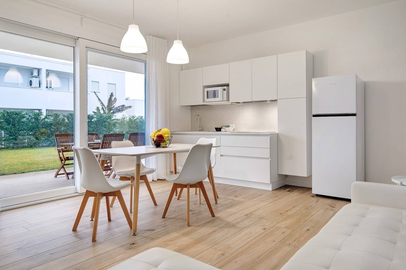 Ganze Wohnung, Ferienwohnung 'Deluxe 6' mit Gemeinschaftsgarten, Wlan und Klimaanlage in Lido di Jesolo, Jesolo