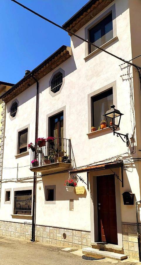 Quadruple Room with Private Bathroom in Castrovillari, Province de Cosenza