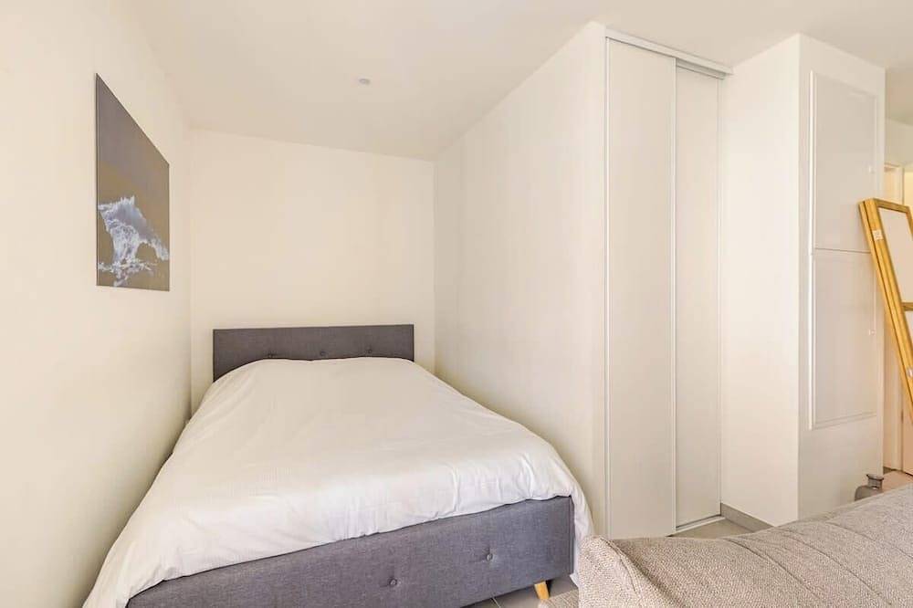 Entire apartment, Cozy studio with private garden 500m from the center in Barr, Sélestat-Erstein region