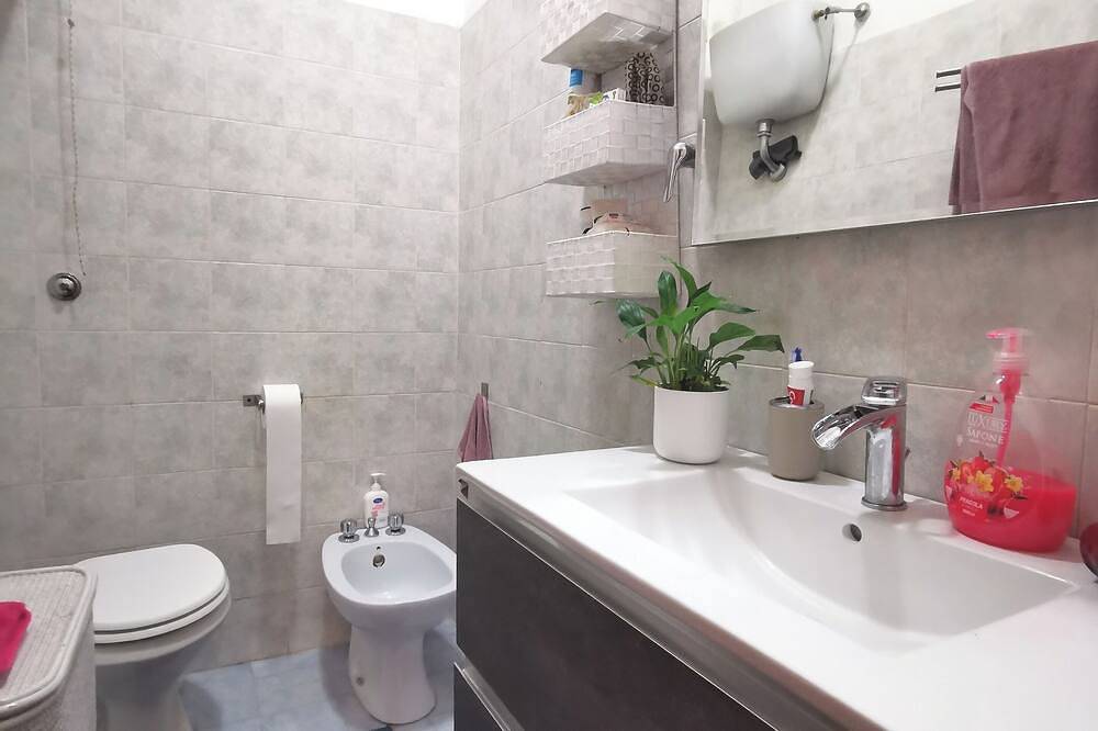 Entire apartment, Beach, Rome and Airport: all within reach! in Fregene, Rome Province