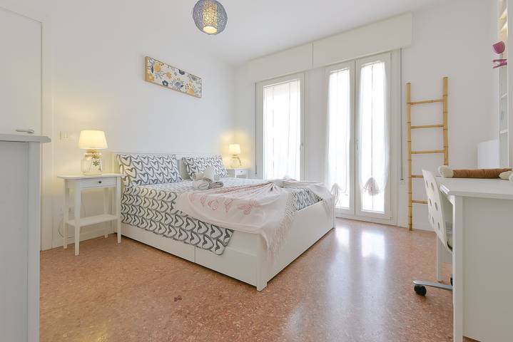 Finca für 6 Personen, mit Terrasse in Norditalien - 2