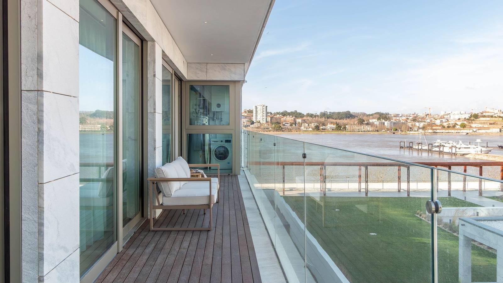 Apartamento entero, Apartamento de vacaciones para 4 personas con balcón in Canidelo, Distrito de Porto