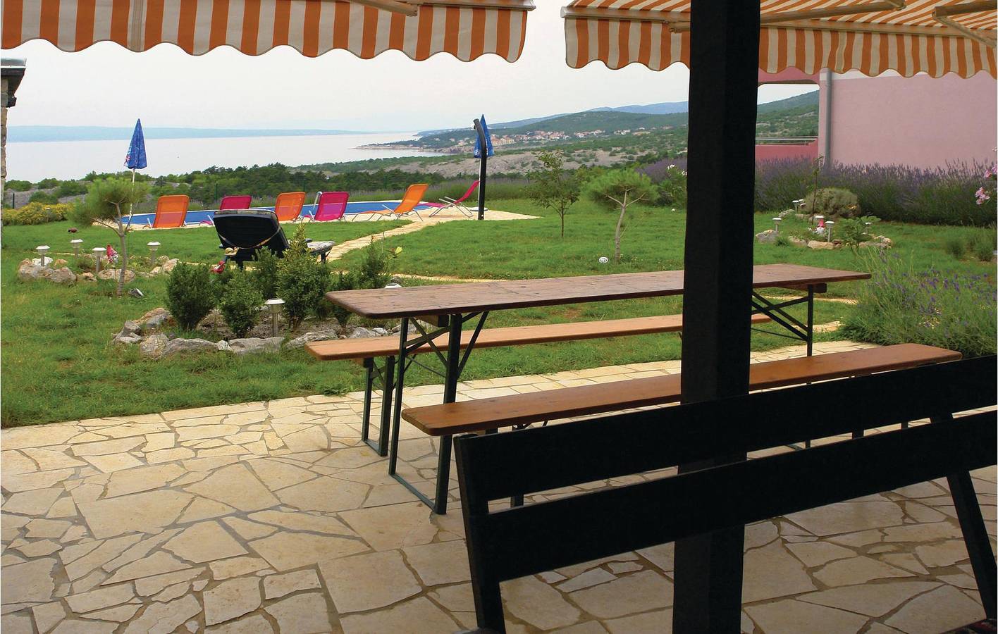 Ganze Ferienwohnung, Ferienwohnung für 4 Personen mit Terrasse in Klenovica, Primorje-Gorski Kotar