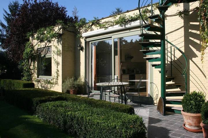 Location de vacances pour 2 personnes, avec Terrasse et Jardin à Zingem