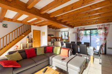 Gîte pour 6 personnes, avec terrasse et jardin, animaux acceptés à Formiguères
