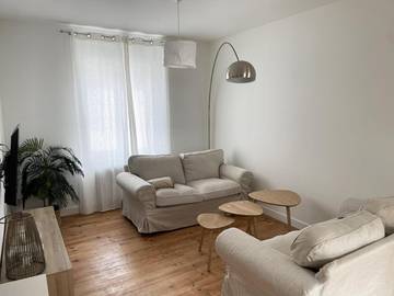 Gîte pour 4 personnes, avec vue à Bort-les-Orgues