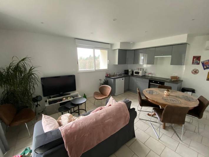 Location de vacances pour 4 personnes, avec jardin et vue, animaux acceptés à Saint-Germain-les-Vergnes - 4