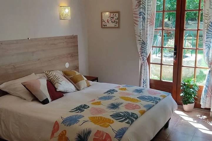 Location de vacances pour 2 personnes à Chazelles - 2