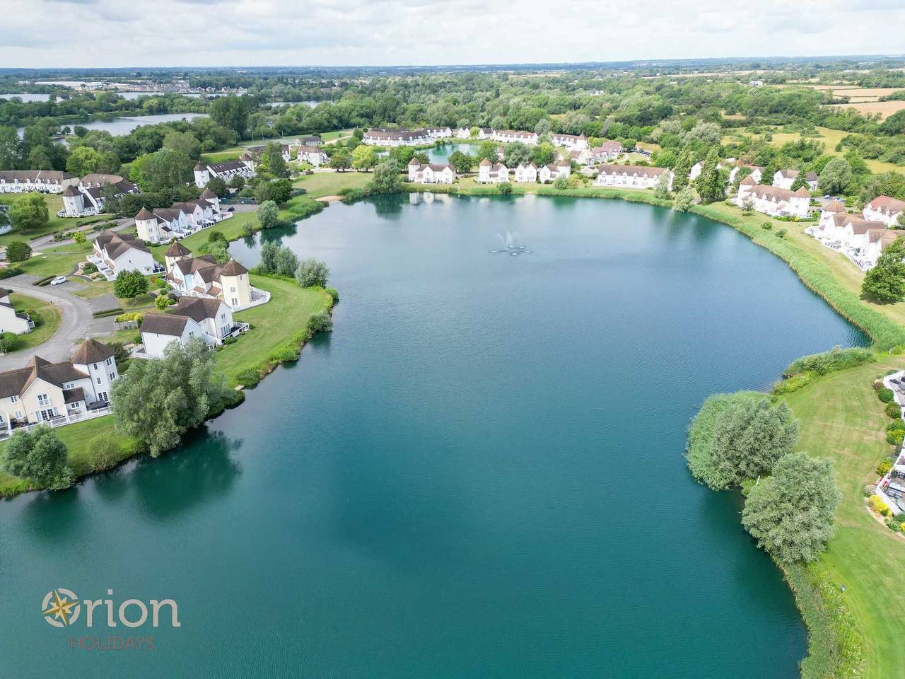 Windrush Lake 65, Sunset Lodge in Gloucestershire