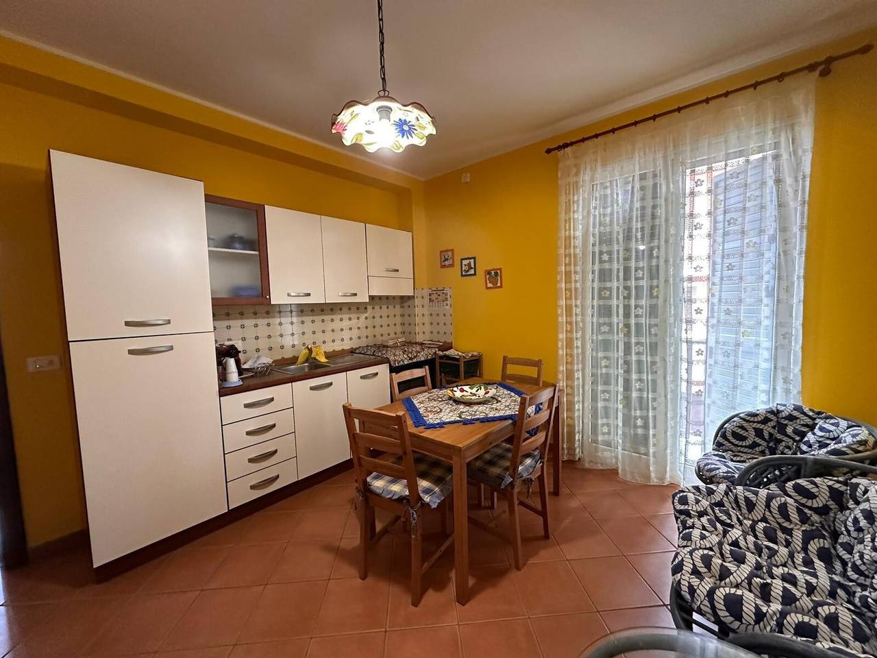 Apartamento entero, Apartamento 'Nettuno con Terraza', vistas al mar, Wi-Fi y aire acondicionado in Capo Passero, Portopalo di Capo Passero