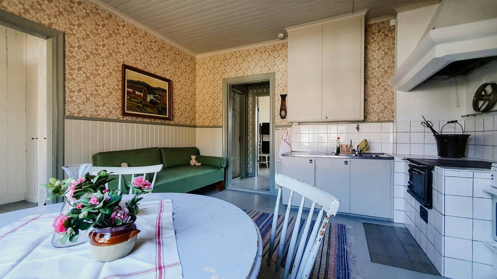 Ganze Wohnung, Ruhige Oase in einzigartigem historischen Dorf in Uppsala