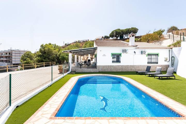 Casa rural para 12 personas, con piscina además de vistas y jardín en Rincón de la Victoria - 4