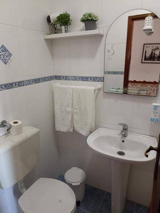 Double Room with Private Bathroom in Praia da Nazaré, Nazaré