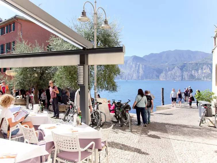 Geheel appartement, 2 kamers 4 personen in Spiaggia Val di Sogno a Malcesine (Malcesine), Malcesine