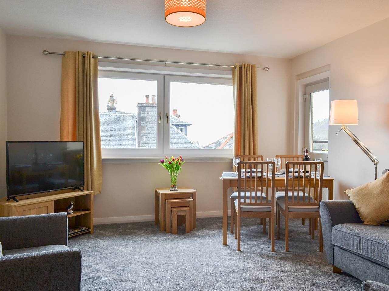 Finlaggan Apartment in Oban, Loch Linnhe