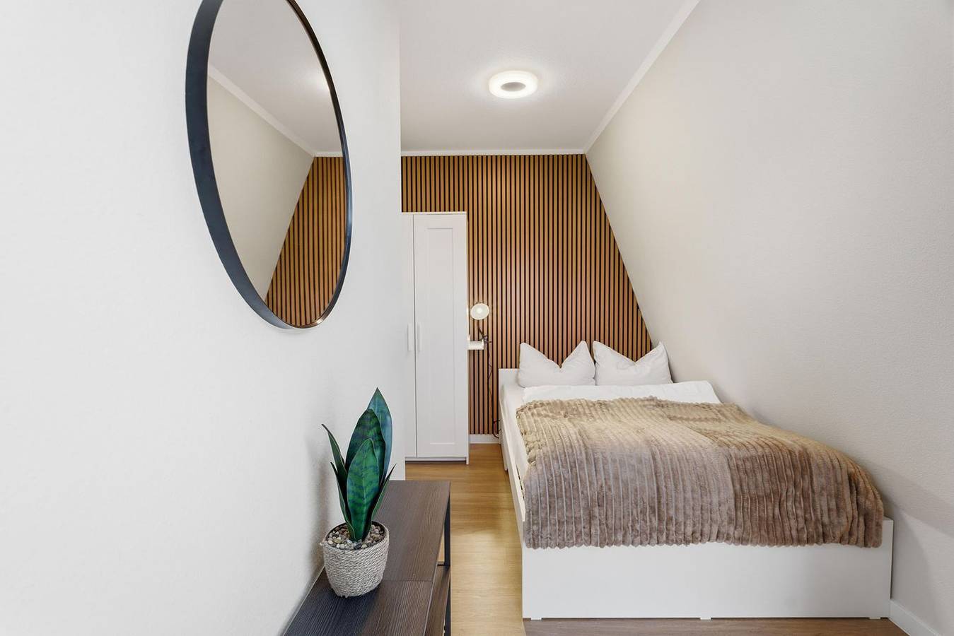 Ganze Wohnung, Komfortable Ferienwohnung mit Balkon und Parkplatz im Herzen von Zingst in Zingst, Fischland - Darß - Zingst