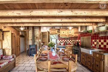 Chalet pour 12 Personnes dans Les Déserts, Bauges, Photo 2