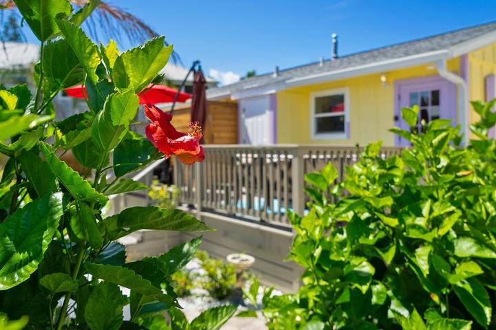 Vacation rental for 7 people, with yard and terrace in Crescent Beach