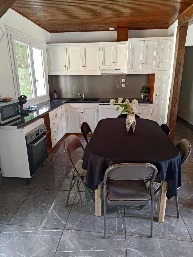 Location de vacances pour 6 personnes, avec jardin à Gien - 3