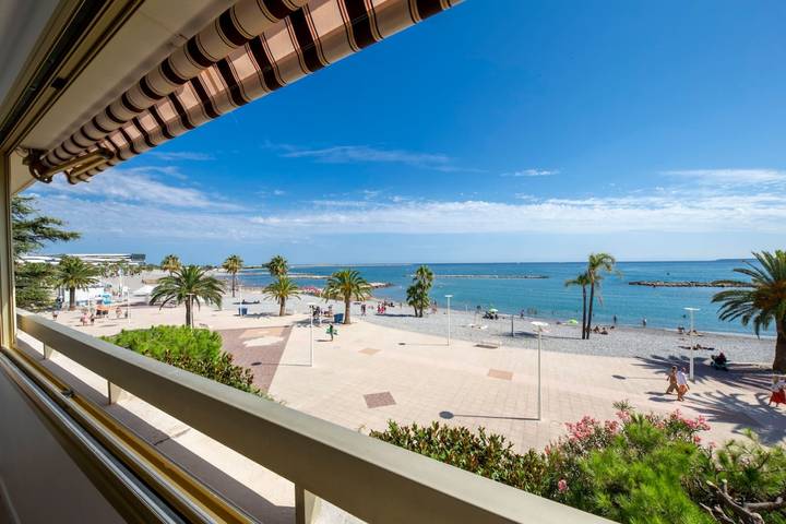 Gîte pour 4 personnes, avec terrasse à Saint-Laurent-du-Var - 3