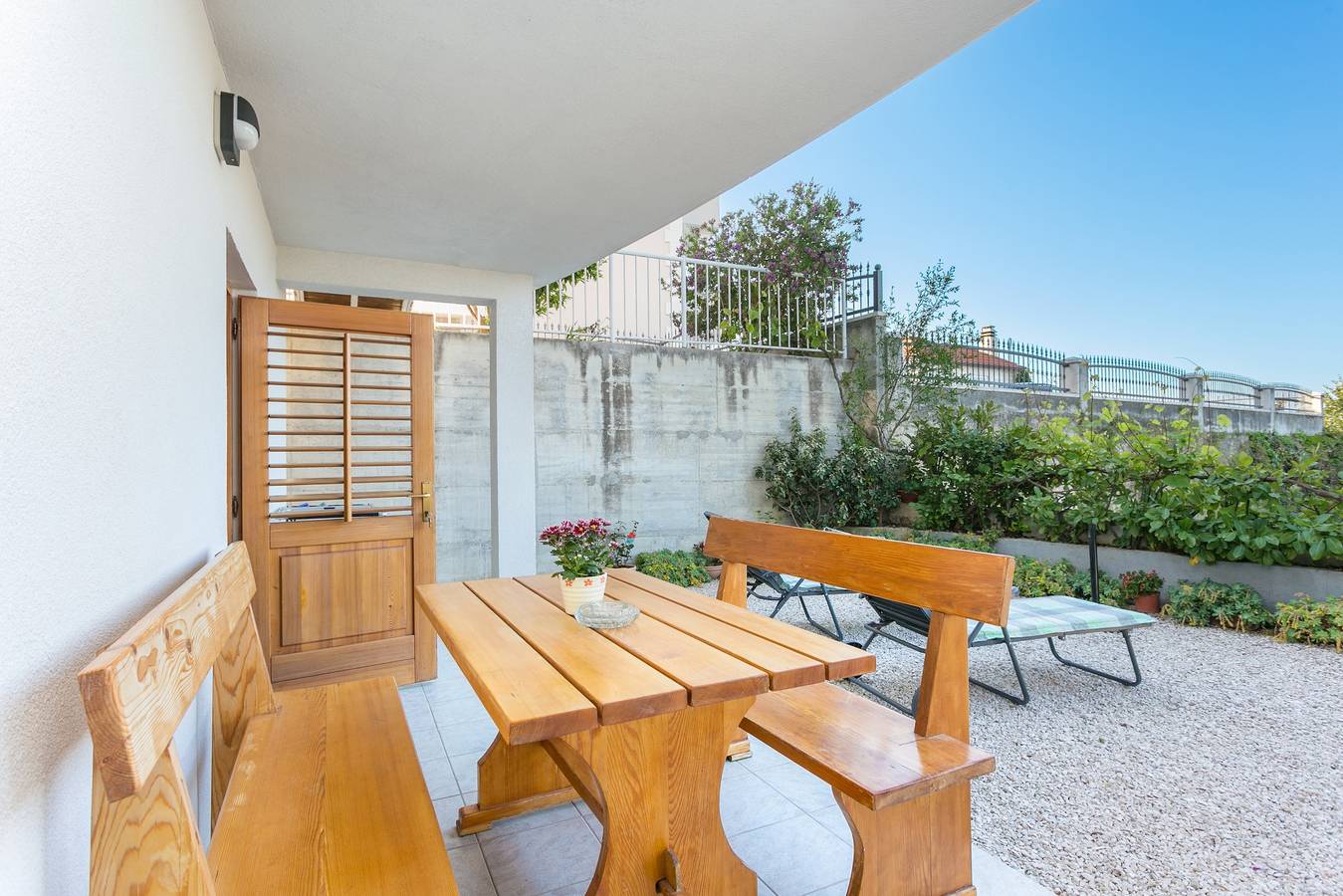 Entire apartment, One bedroom apartment with terrace and sea view Podstrana, Split A-6072-c in Podstrana, Split-Dalmatia