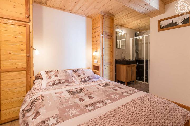 Gîte pour 7 personnes, avec terrasse, animaux acceptés à Bonneval-sur-Arc - 4