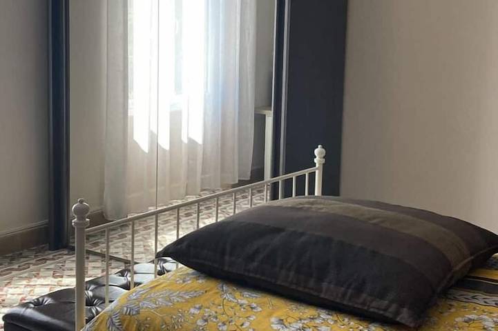 Gîte pour 4 personnes, avec Terrasse ainsi que Jardin et Piscine à Caumont-sur-Durance - 3