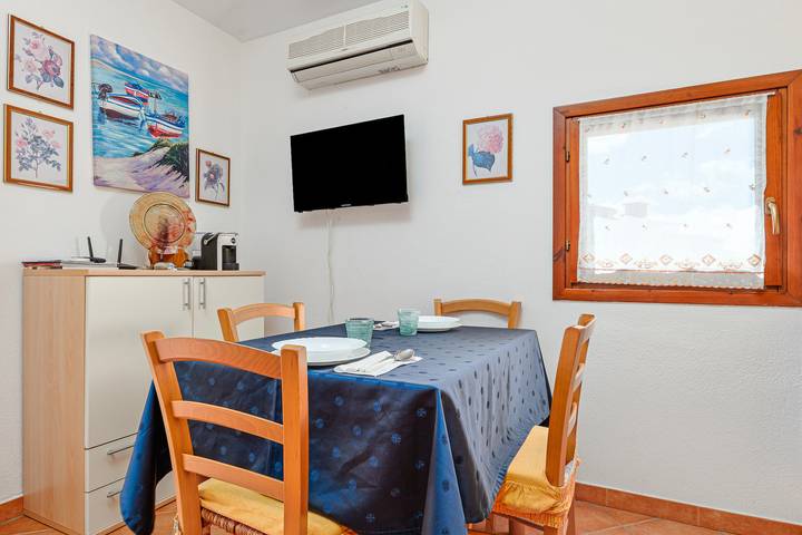 Gîte pour 3 personnes, avec balcon dans Olbia - 4