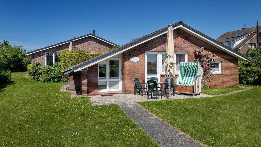Ferienhaus für 4 Personen, mit Terrasse und Garten sowie Sauna auf Langeoog
