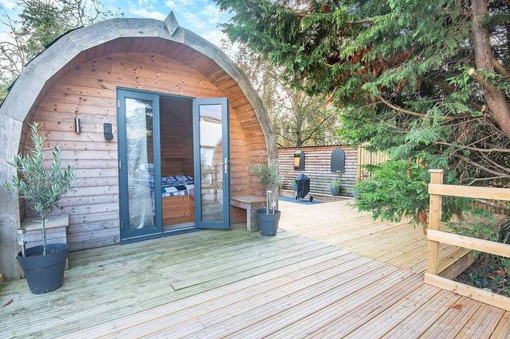 Cottage for 4 people, with hot tub and garden in East Midlands