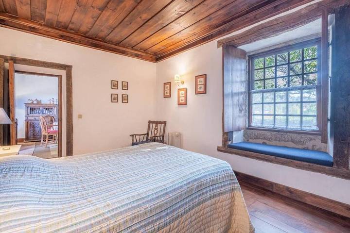 Location de vacances pour 4 personnes, avec Jardin et Piscine dans Refóios do Lima - 3