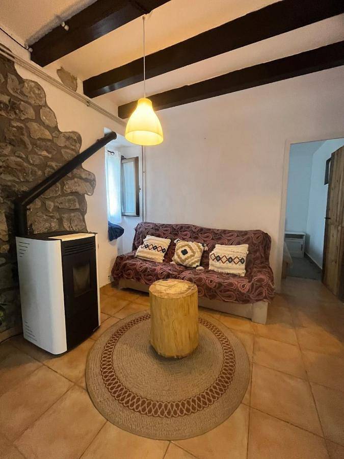 Apartamento entero, Caseta refugi in Bagá, Pirineo Catalan
