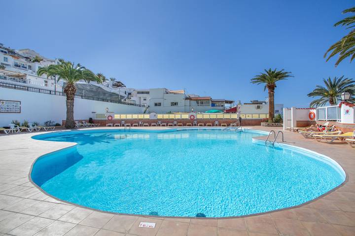 Vacation Home 'Ita' with Private Terrace, Wi-Fi and Air Conditioning in Playa de Anfi, Mogán