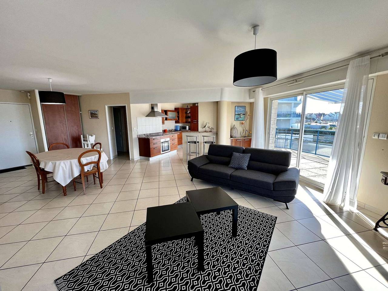 Apartamento entero, Amplio apartamento 3P en Étel - Terraza - Vista al puerto - Wifi - Parking in Étel, Côte des Mégalithes