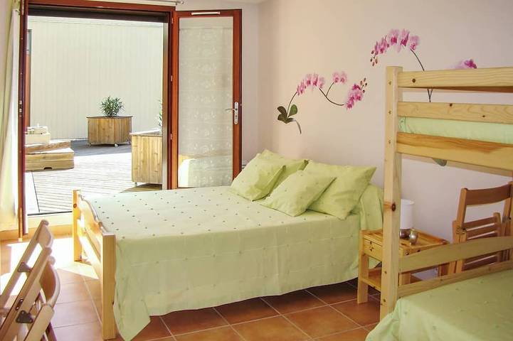 Gîte pour 6 personnes, avec jardin à Fayet - 2